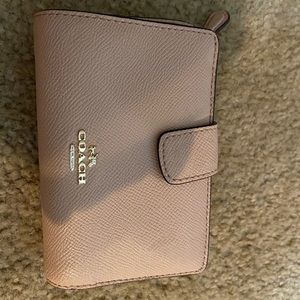Blush Coach wallet
